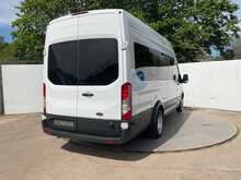 Ford Transit TDCi 460 Trend 17 Seater 