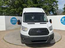 Ford Transit TDCi 460 Trend 17 Seater 