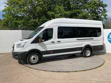 Ford Transit TDCi 460 Trend 17 Seater 