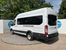 Ford Transit TDCi 460 Trend 17 Seater 