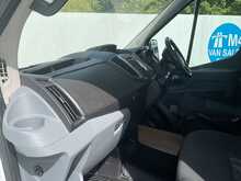 Ford Transit TDCi 460 Trend 17 Seater 