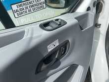 Ford Transit TDCi 460 Trend 17 Seater 