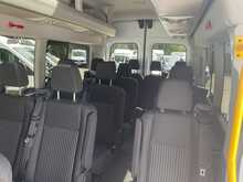 Ford Transit TDCi 460 Trend 17 Seater 