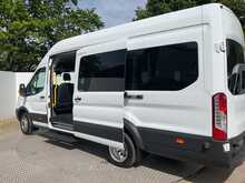 Ford Transit TDCi 460 Trend 17 Seater 