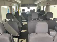 Ford Transit TDCi 460 Trend 17 Seater 