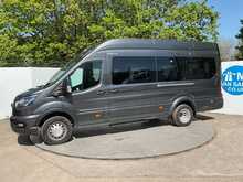 Ford Transit 460 EcoBlue Limited 17 Seater 