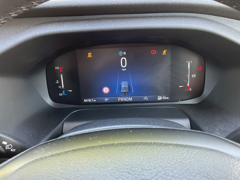 Ford 460 EcoBlue Limited 17 Seater
