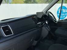 Ford Transit 460 EcoBlue Limited 17 Seater 