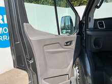 Ford Transit 460 EcoBlue Limited 17 Seater 