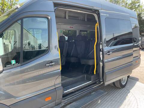 Ford Transit, 460 EcoBlue Limited 17 Seater