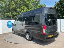 Ford Transit 460 EcoBlue Limited 17 Seater 
