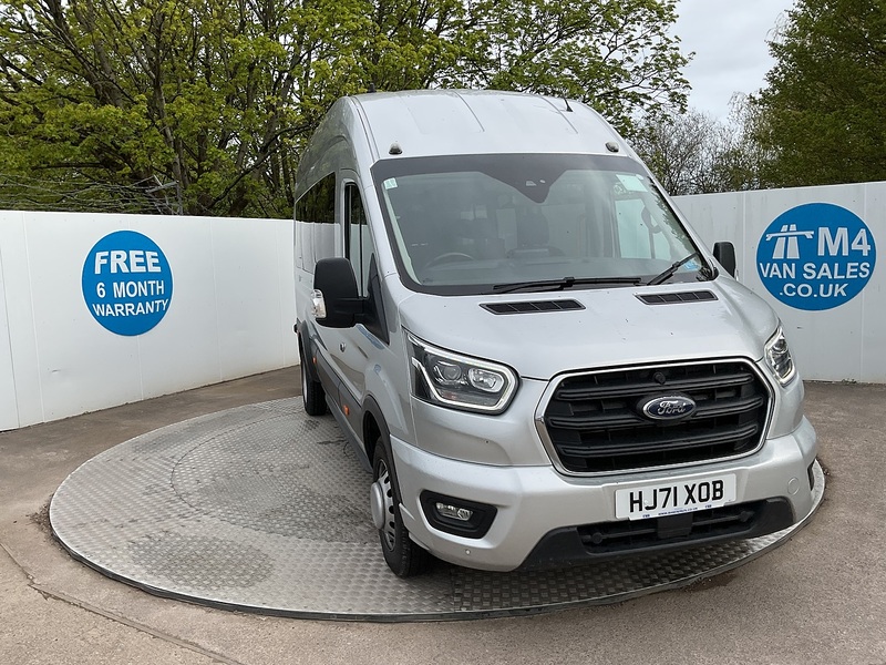 Ford 2.0 460 EcoBlue Limited Minibus Double Cab 5dr Diesel Auto RWD L4 H3 Euro 6 (s/s) (17 Seat, DRW) (170 ps)