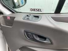 Ford Transit 460 EcoBlue Limited 17 Seater 