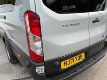 Ford Transit 460 EcoBlue Limited 17 Seater 