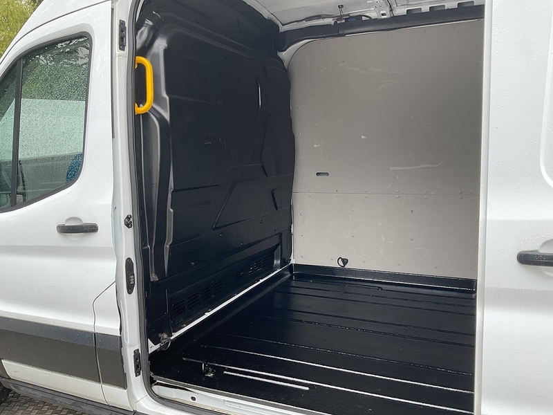 Ford Transit 290 EcoBlue Trend MWB M/R Euro 6