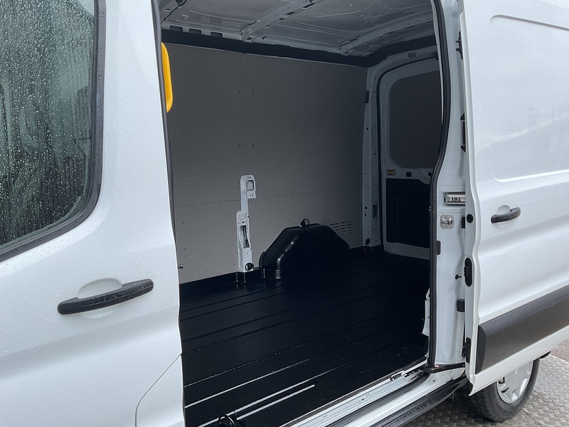 Ford Transit 290 EcoBlue Trend MWB M/R Euro 6
