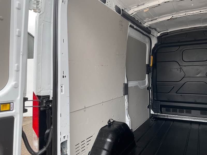 Ford Transit 290 EcoBlue Trend MWB M/R Euro 6