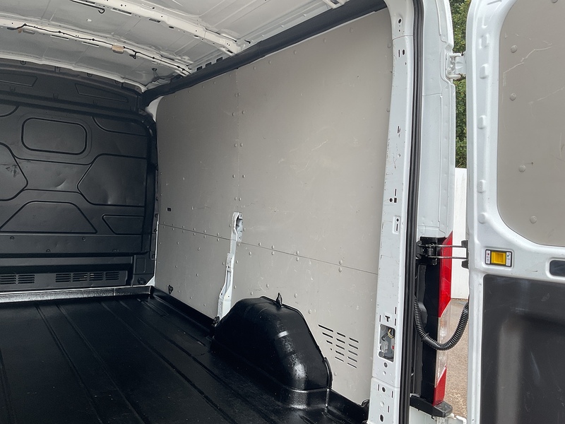 Ford Transit 290 EcoBlue Trend MWB M/R Euro 6