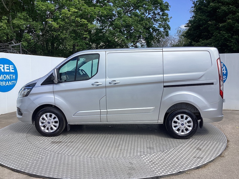 Ford 280 EcoBlue Limited SWB A/C Euro 6