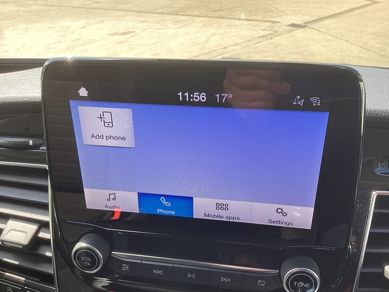 Ford 280 EcoBlue Limited SWB A/C Euro 6