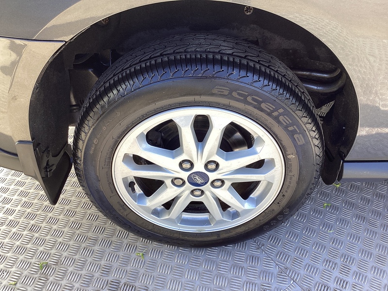 Ford 250 EcoBlue Limited LWB L/R A/C Euro 6
