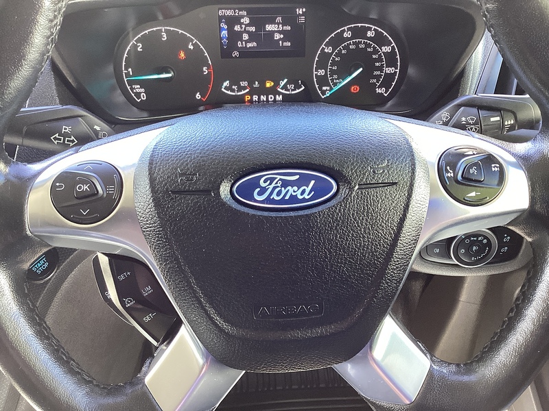 Ford 250 EcoBlue Limited LWB L/R A/C Euro 6