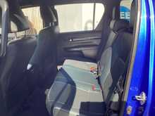 Toyota Hilux D-4D Invincible X 4x4 Crewcab A/C Euro 6 