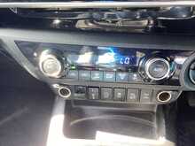 Toyota Hilux D-4D Invincible X 4x4 Crewcab A/C Euro 6 