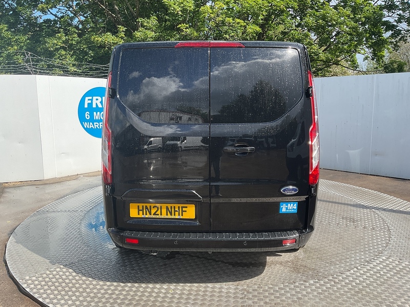 Ford 320 EcoBlue Limited SWB L/R C/C A/C Euro 6