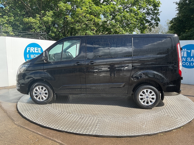 Ford 320 EcoBlue Limited SWB L/R C/C A/C Euro 6
