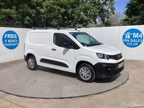 Peugeot Partner, 1000 PureTech Professional SWB A/C Euro 6 PETROL