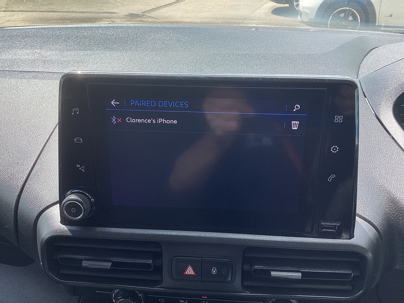 Peugeot 1000 PureTech Professional SWB A/C Euro 6 PETROL
