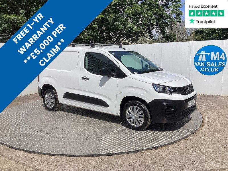 Peugeot 1000 PureTech Professional SWB A/C Euro 6 PETROL