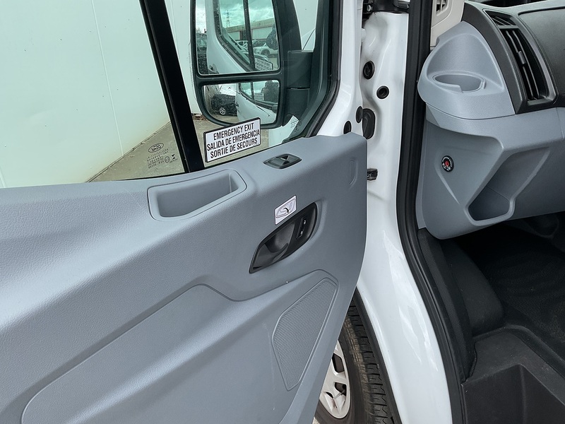 Ford 2.2 TDCi 410 HDT Trend Minibus  Diesel Manual L3 H2 (15 seats) (196 g/km, 123 bhp)