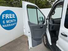 Ford Transit TDCi 410 Trend 15 Seater 