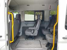 Ford Transit TDCi 410 Trend 15 Seater 