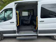 Ford Transit TDCi 410 Trend 15 Seater 