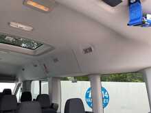 Ford Transit TDCi 410 Trend 15 Seater 
