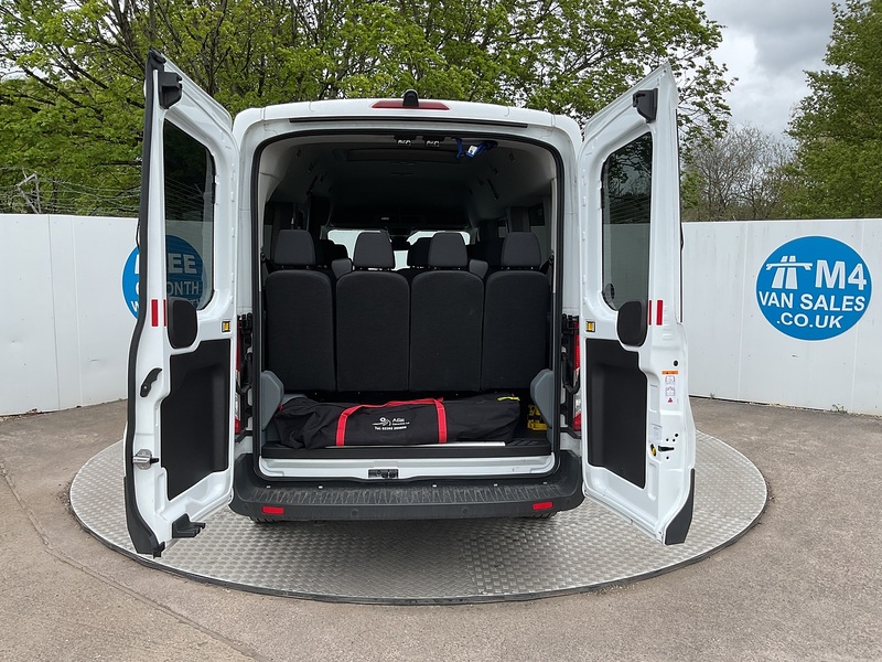 Ford 2.2 TDCi 410 HDT Trend Minibus  Diesel Manual L3 H2 (15 seats) (196 g/km, 123 bhp)