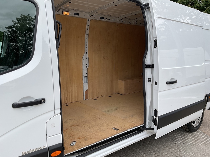 Renault dCi 35 Business+ LWB M/R A/C Euro 6 