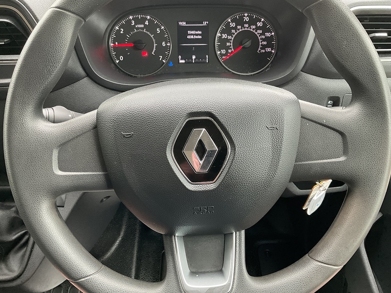 Renault dCi 35 Business+ LWB M/R A/C Euro 6 