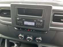 Renault Master dCi 35 Business+ LWB M/R A/C Euro 6 