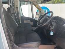 Citroen Relay 17 Seat Flexilite Minibus  