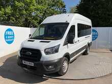 Ford Transit 460 EcoBlue Trend 17 Seat 