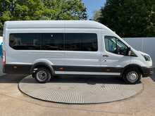Ford Transit 460 EcoBlue Trend 17 Seat 