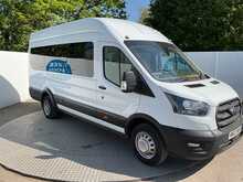 Ford Transit 460 EcoBlue Trend 17 Seat 