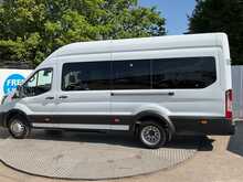 Ford Transit 460 EcoBlue Trend 17 Seat 