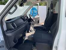 Ford Transit 460 EcoBlue Trend 17 Seat 