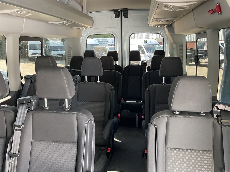 Ford 2.0 460 EcoBlue Trend Minibus 5dr Diesel Manual RWD L4 H3 Euro 6 (s/s) (17 Seat, DRW) (130 ps)