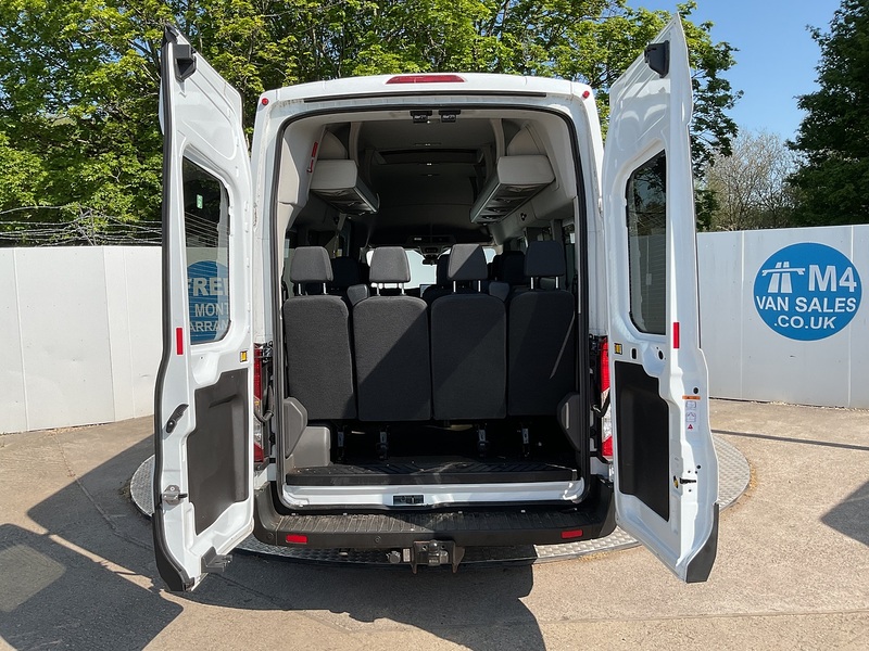 Ford 2.0 460 EcoBlue Trend Minibus 5dr Diesel Manual RWD L4 H3 Euro 6 (s/s) (17 Seat, DRW) (130 ps)